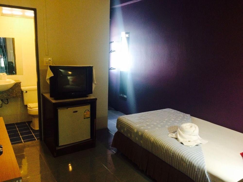 Rooms@Krabi Guesthouse Buitenkant foto