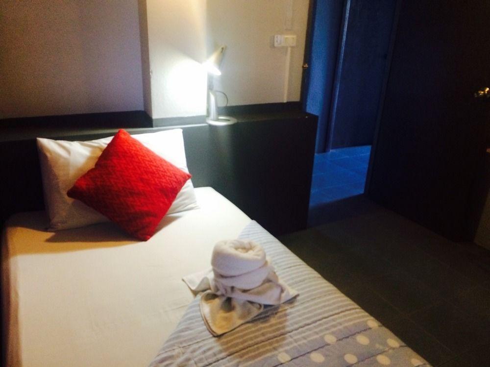 Rooms@Krabi Guesthouse Buitenkant foto