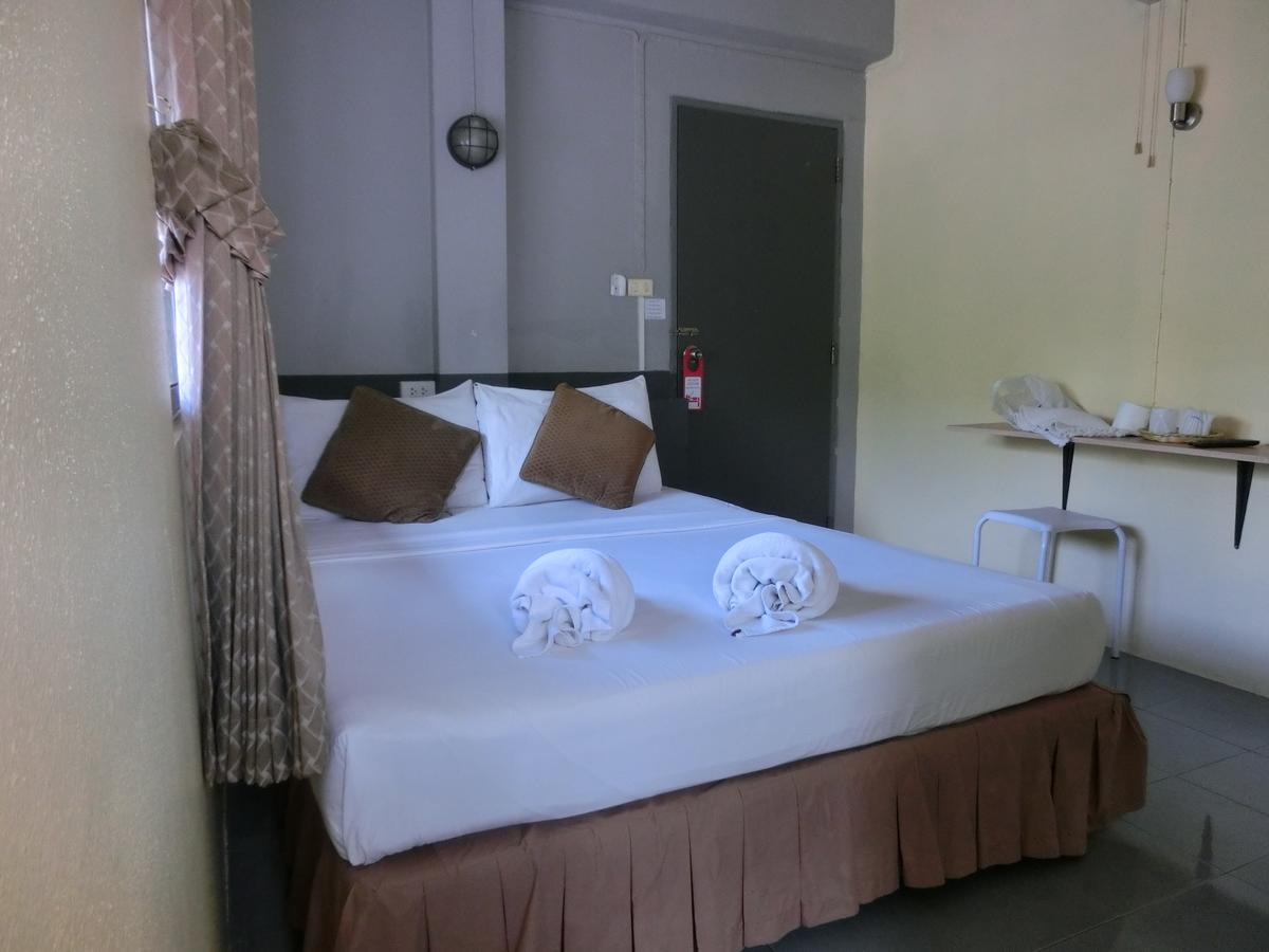 Rooms@Krabi Guesthouse Buitenkant foto